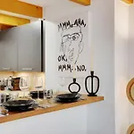Duplex Cosy Canal Saint Martin Апартаменты
