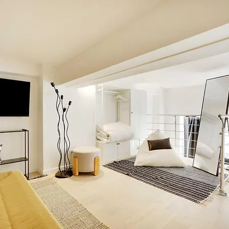 Duplex Cosy Canal Saint Martin Апартаменты